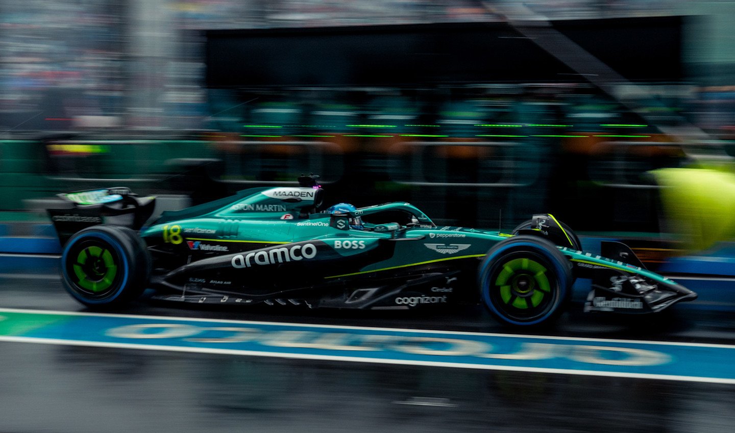 2025 race page header