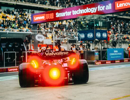 China essentials the circuit text