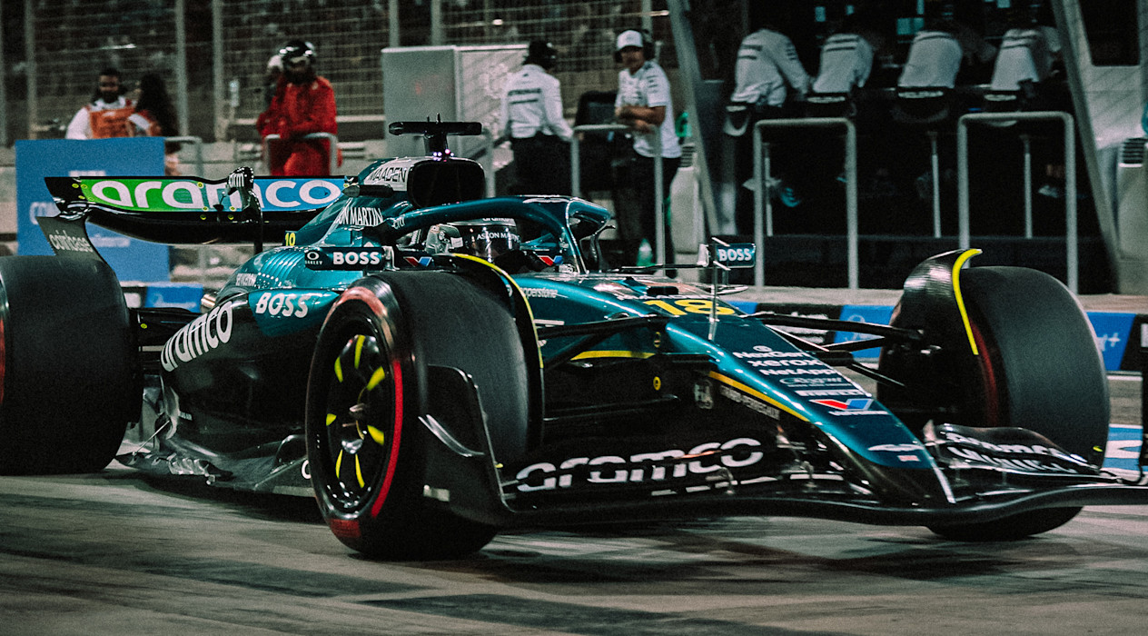 Debrief Sunday Header