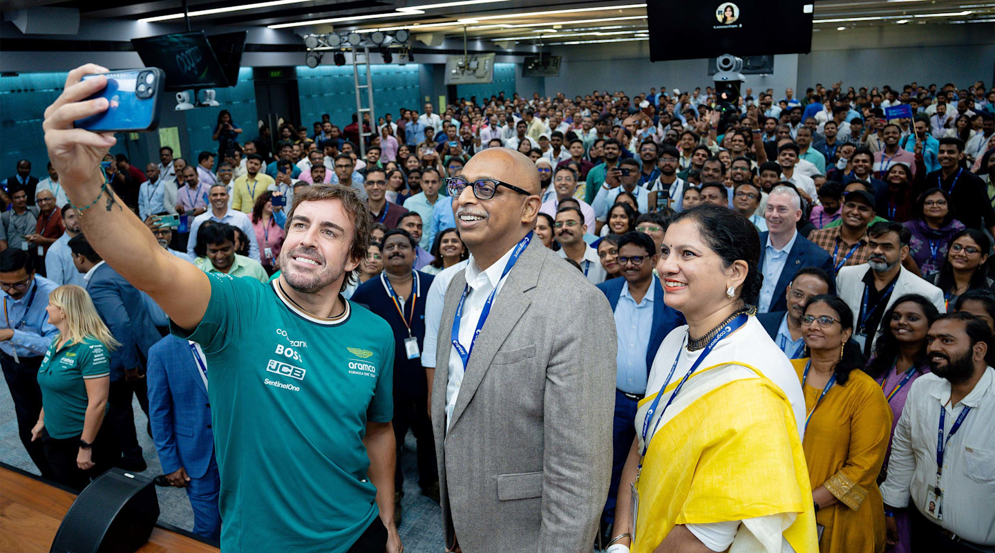Fernando India visit fixed image