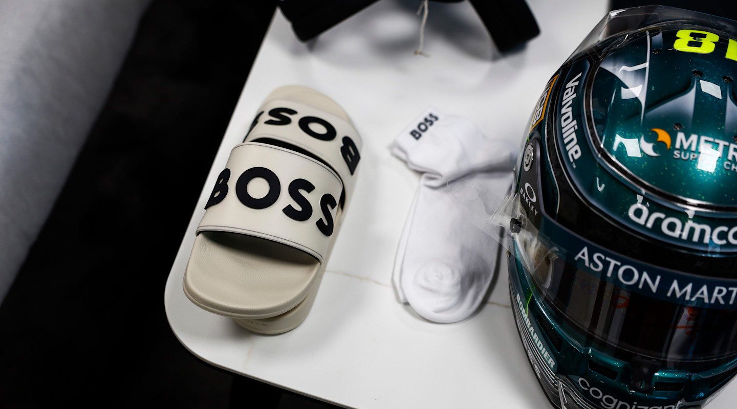 GP2408 141602 U1A3142