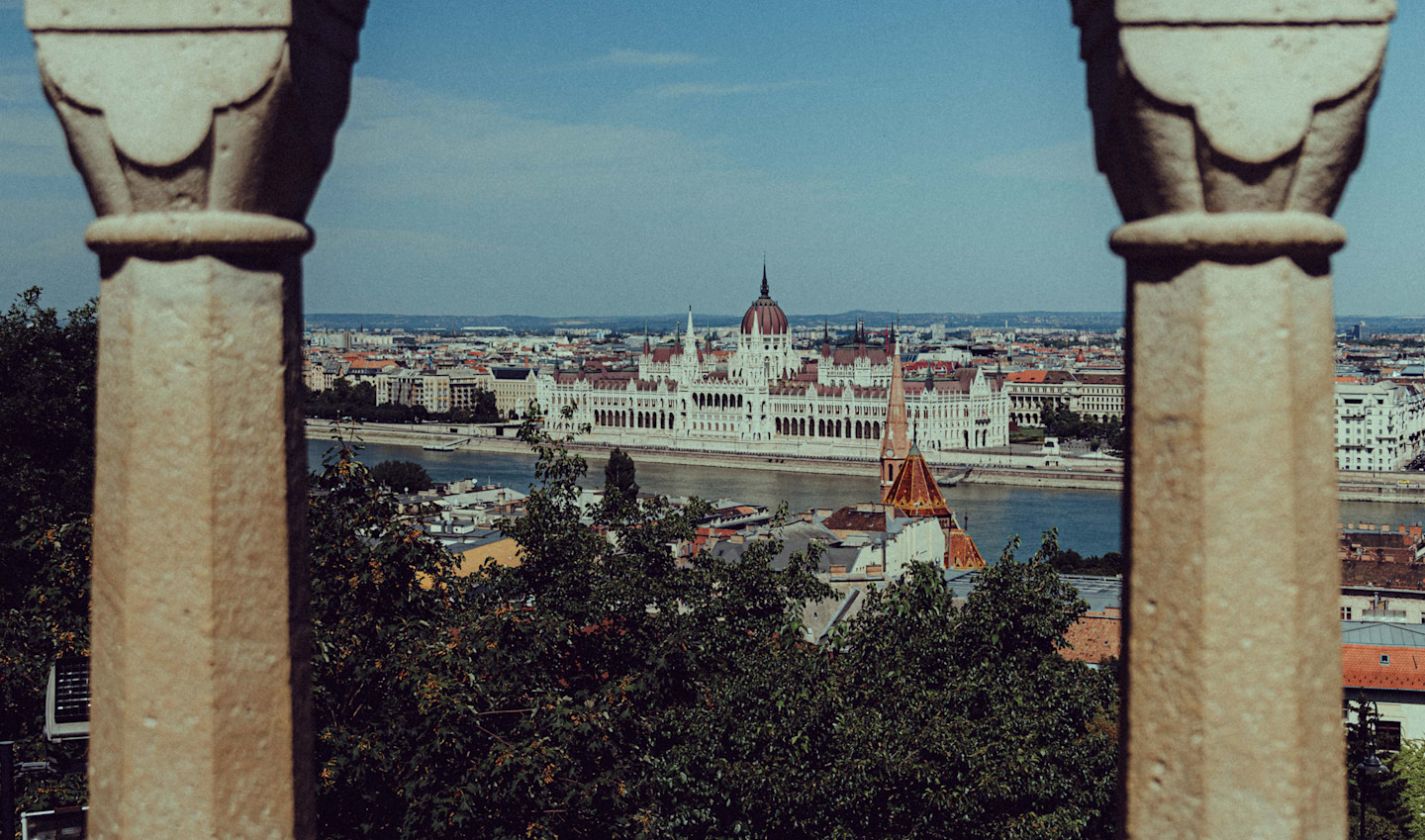 Hungary 2025 race page header