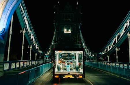 Travelling to iconic landmarks around the country, the Aston Martin Aramco F1 car visited iconic landmarks in London before travelling to north, making stops in Birmingham, Manchester and Wales along the way.