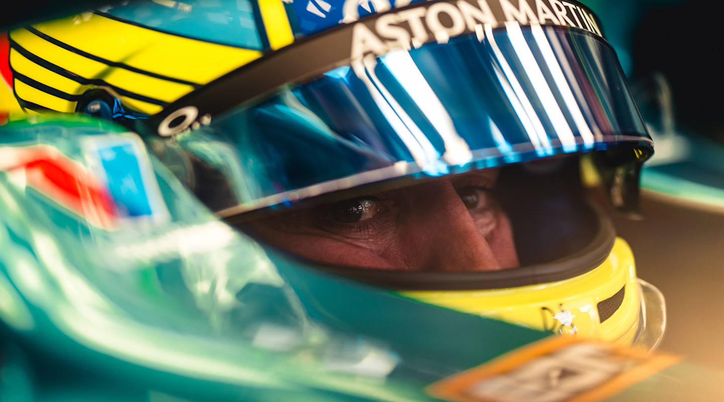 Tarso on Fernando in line image 1